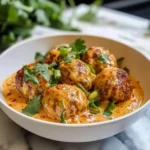 Langsame Koch italienische Hochzeitsuppe mit Fleischbällchen