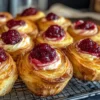 Himbeer-Frischkäse-Cruffins