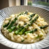 Risotto mit grünem Spargel und Parmesan